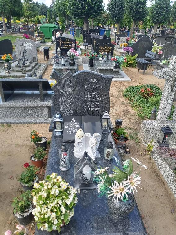 Grób GRAŻYNA KOWALSKA  PLATA