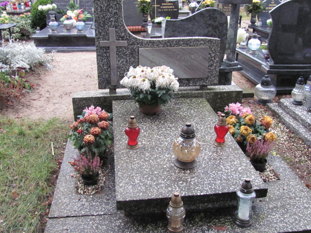 Grób EDMUND KATULSKI