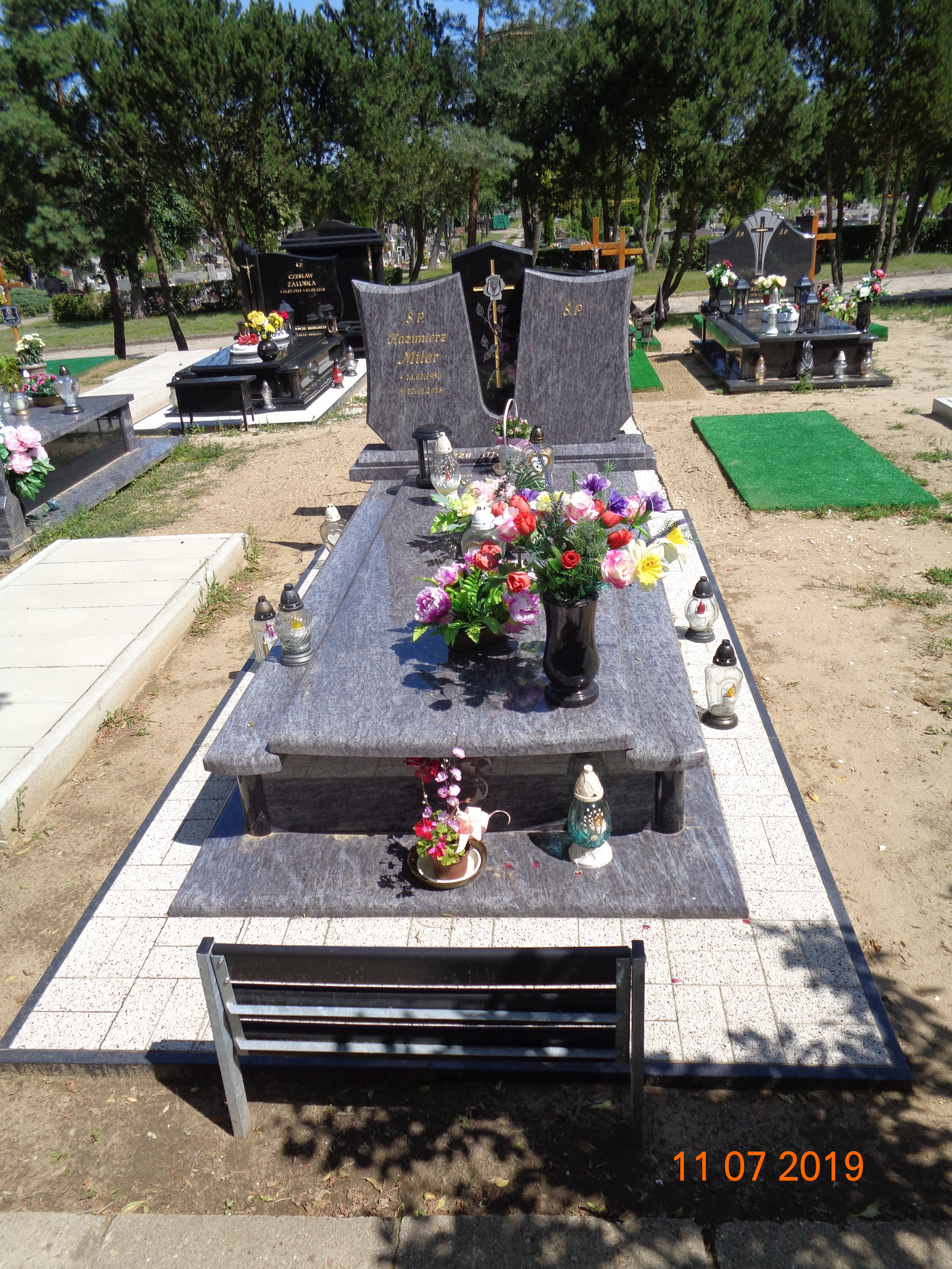 Grób KAZIMIERZ MILER