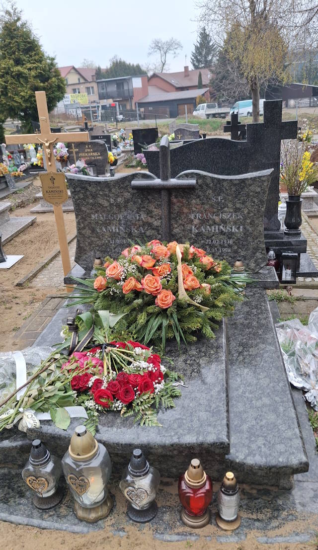 Grób TADEUSZ KAMIŃSKI