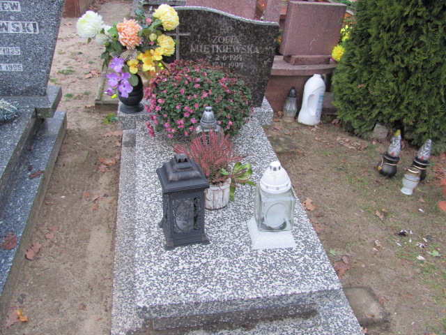 Grób ZOFIA MIĘTKIEWSKA