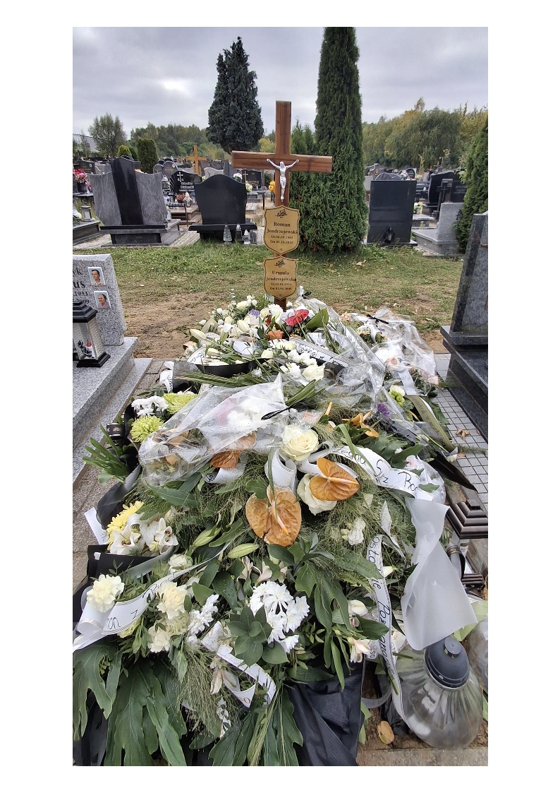 Grób URSZULA JENDRZEJEWSKA